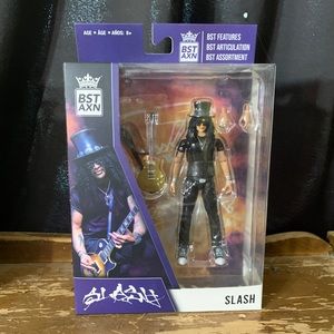 BST AXN slash figure